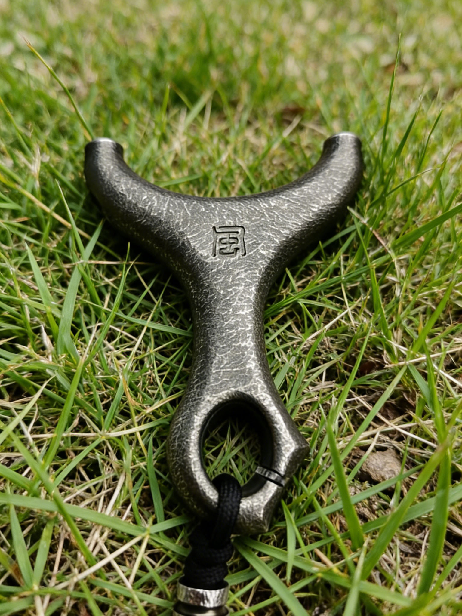 AXIS — Hand-Engraved TC21 Titanium Alloy | High Custom Edition - Image 2